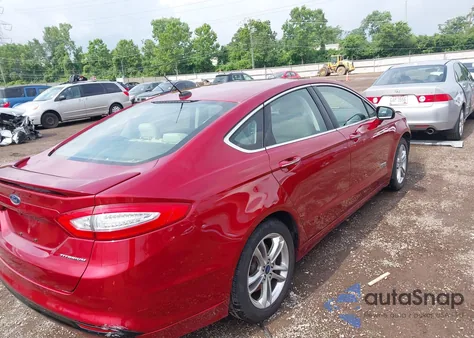 2016 Ford Fusion Energi Titanium из США, поврежденный, VIN 3FA6P0SU0GR103764